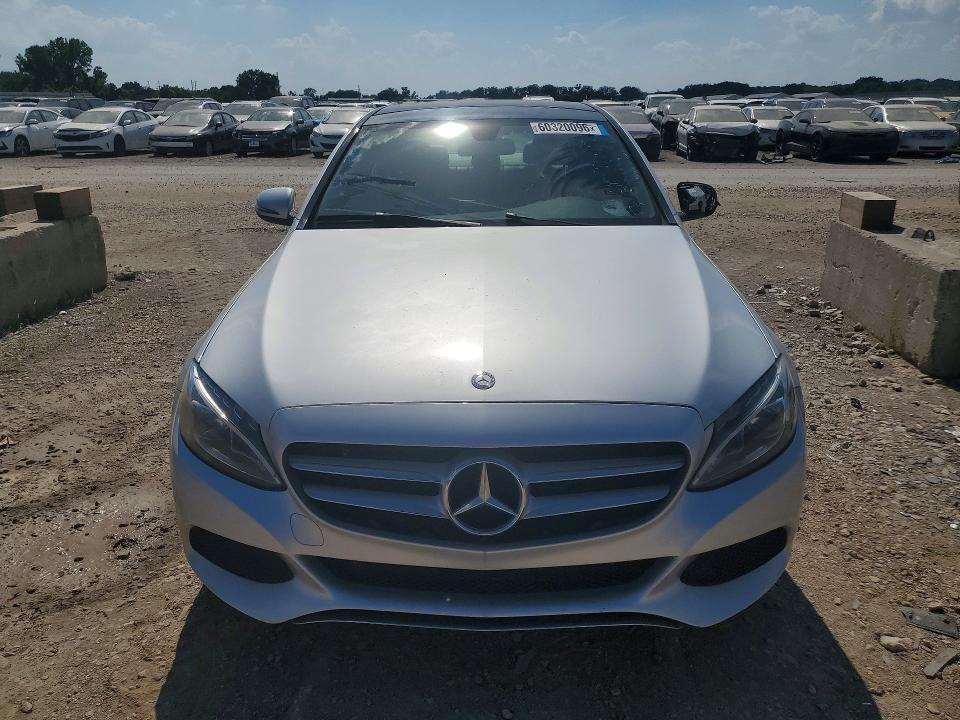 2016 Mercedes-benz C-klasse VIN WDDWF4KB8GR128075 COPART salvage auction — MINOR DENT/SCRATCHES, Va - Certificate Of Title (P), sold $5,100 on 2026-07-28 (photo 5)