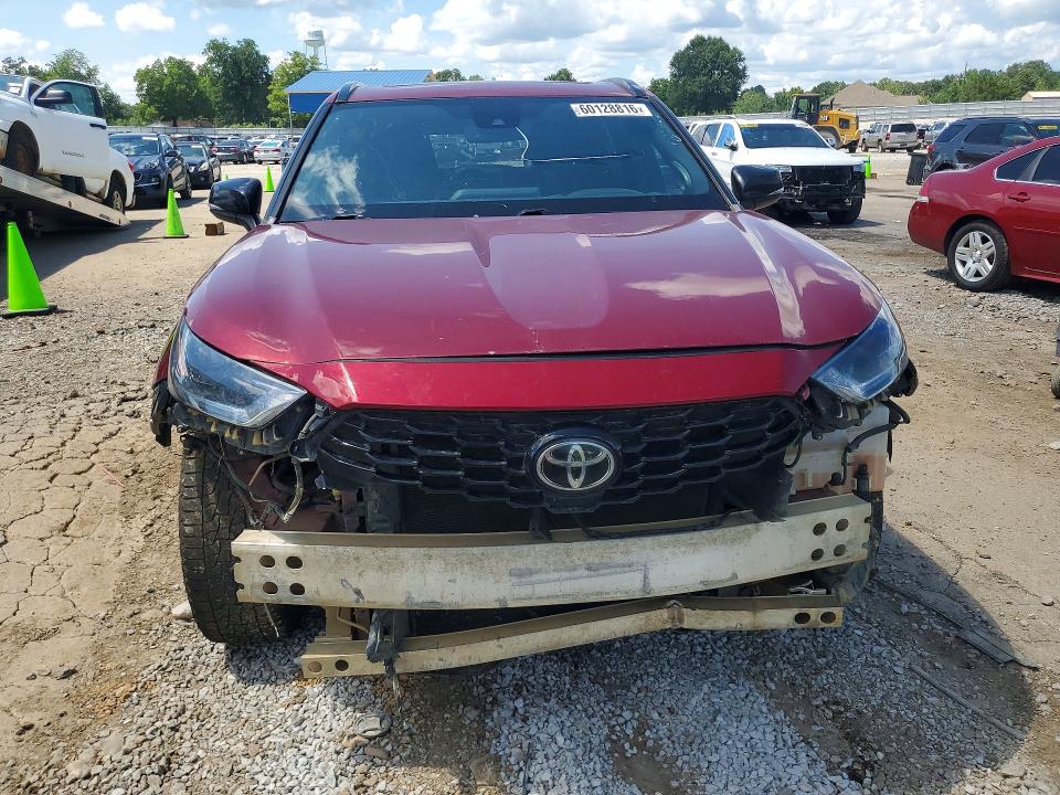2021 Toyota Highlander VIN 5TDJZRBH0MS067654 COPART salvage auction — MINOR DENT/SCRATCHES, MS - CERTIFICATE OF TITLE, sold $16,300 on 2026-07-24 (photo 5)