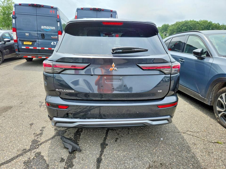 2025 Mitsubishi Outlander VIN JA4J3VA80SZ045381 COPART salvage auction — SIDE, NC - CERTIFICATE OF TITLE (P), sold $8,600 on 2026-07-15 (photo 6)