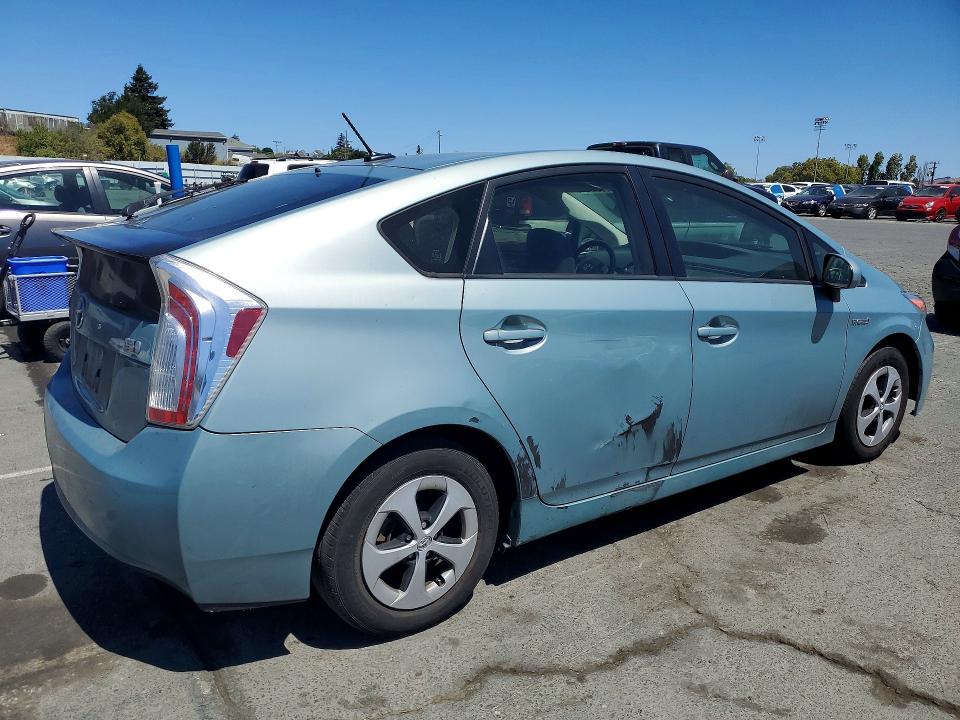 2012 Toyota Prius VIN JTDKN3DU8C5507938 COPART salvage auction — SIDE, Co - Dis/Dlr/Exp Only Clean Title, sold $2,900 on 2026-07-31 (photo 3)