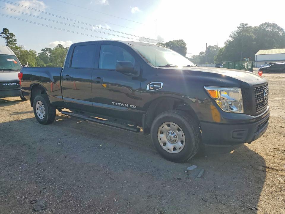 2017 Nissan TITAN VIN 1N6BA1F13HN512990 COPART salvage auction — MINOR DENT/SCRATCHES, La - Cert Of Title-Salvage, sold $10,100 on 2026-07-31 (photo 4)