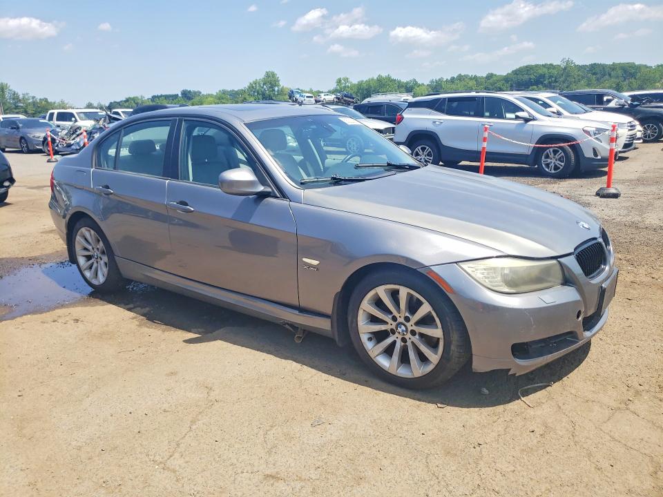 2009 BMW 3 series VIN WBAPK53519A643278 COPART salvage auction — SIDE, CT - CERT OF TITLE-SALVAGE, sold $450 on 2026-07-28 (photo 4)