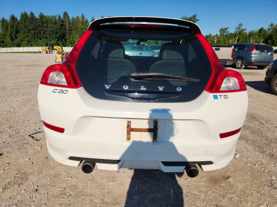 2011 Volvo C30 VIN YV1672MK4B2233801 COPART salvage auction — FRONT END, NY - MV-907A SALVAGE CERTIFICATE, sold $275 on 2026-08-17 (photo 6)