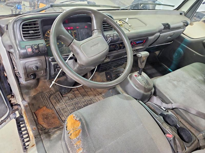 2005 Isuzu VIN JALE5B16X57903162 COPART salvage auction — MINOR DENT/SCRATCHES, CT - CERTIFICATE OF TITLE (P), sold $14,800 on 2026-07-27 (photo 8)