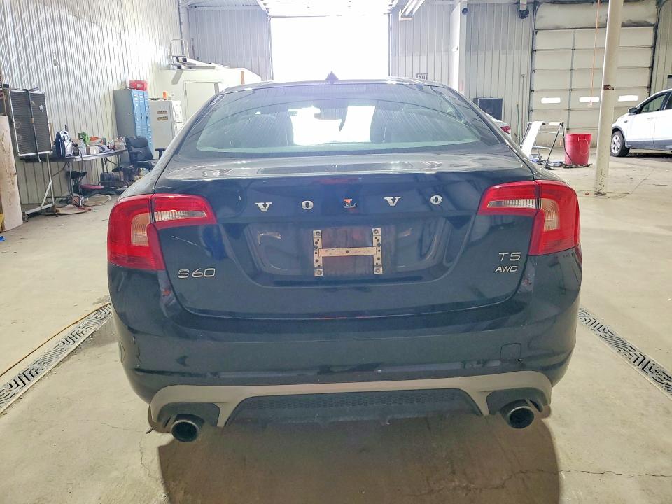 2018 Volvo S60 VIN YV140MTL0J2455932 COPART salvage auction — SIDE, WV - CERTIFICATE OF TITLE, sold $2,000 on 2026-08-06 (photo 6)