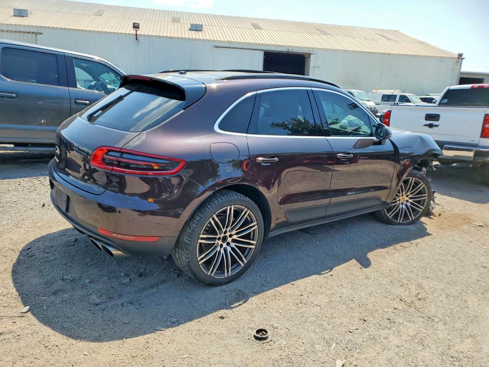 2018 Porsche Macan VIN WP1AB2A57JLB34944 COPART salvage auction — FRONT END, Salvage Title, sold $4,050 on 2026-08-24 (photo 3)