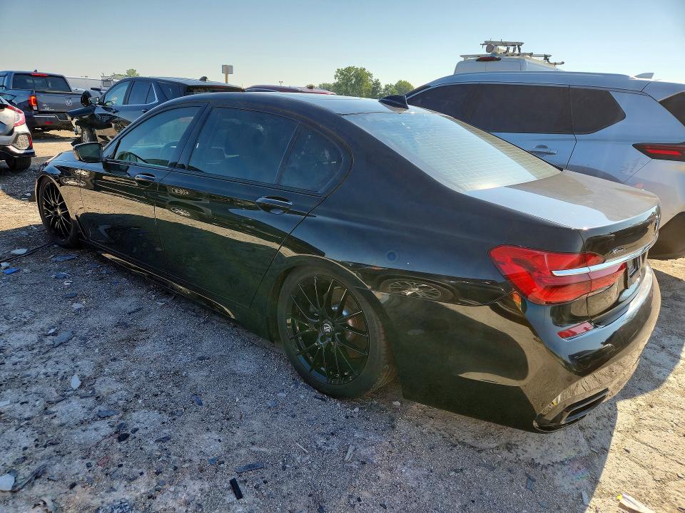 2018 BMW 7er VIN WBA7F2C50JG424686 COPART salvage auction — MINOR DENT/SCRATCHES, Wv - Certificate Of Title (P), sold $9,000 on 2026-07-24 (photo 2)