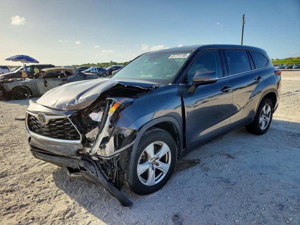 2020 Toyota Highlander VIN 5TDCZRAH7LS509855 — COPART salvage auction photo
