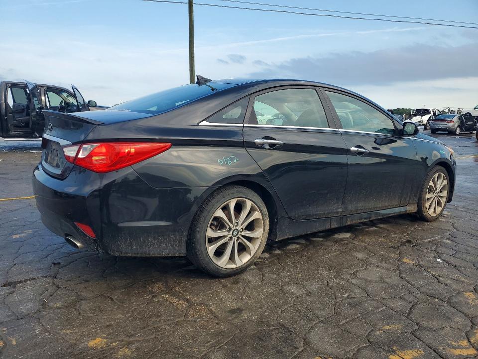 2014 Hyundai Sonata VIN 5NPEC4ACXEH913159 COPART salvage auction — MINOR DENT/SCRATCHES, Tn - Salvage Certificate, sold $625 on 2026-07-15 (photo 3)