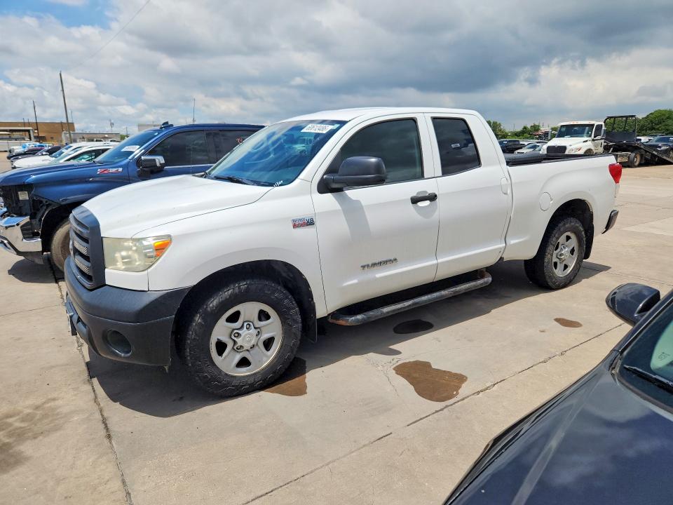 2013 Toyota Tundra VIN 5TFUW5F1XDX285154 COPART salvage auction — NORMAL WEAR, TX - CERTIFICATE OF TITLE, sold $3,650 on 2026-07-30 (photo 1)