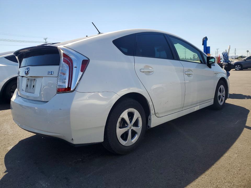 2014 Toyota Prius VIN JTDKN3DU8E0374386 COPART salvage auction — REAR END, CA - SALVAGE CERTIFICATE, sold $4,600 on 2026-07-29 (photo 3)
