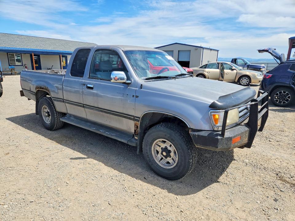 1996 Toyota T100 VIN JT4UN24D4T0030344 COPART salvage auction — NORMAL WEAR, Mt - Certificate Of Title, sold $250 on 2026-07-28 (photo 4)