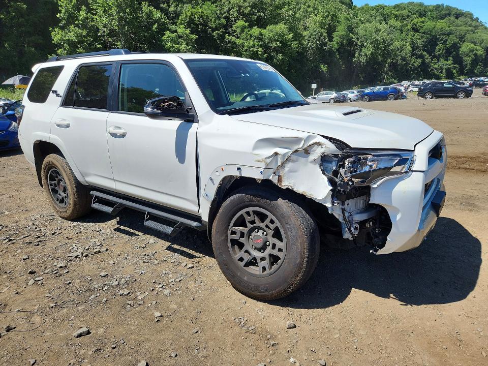 2024 Toyota 4runner VIN JTERU5JR1R6222638 COPART salvage auction — FRONT END, NY - MV-907A SALVAGE CERTIFICATE, sold $27,750 on 2026-07-27 (photo 4)