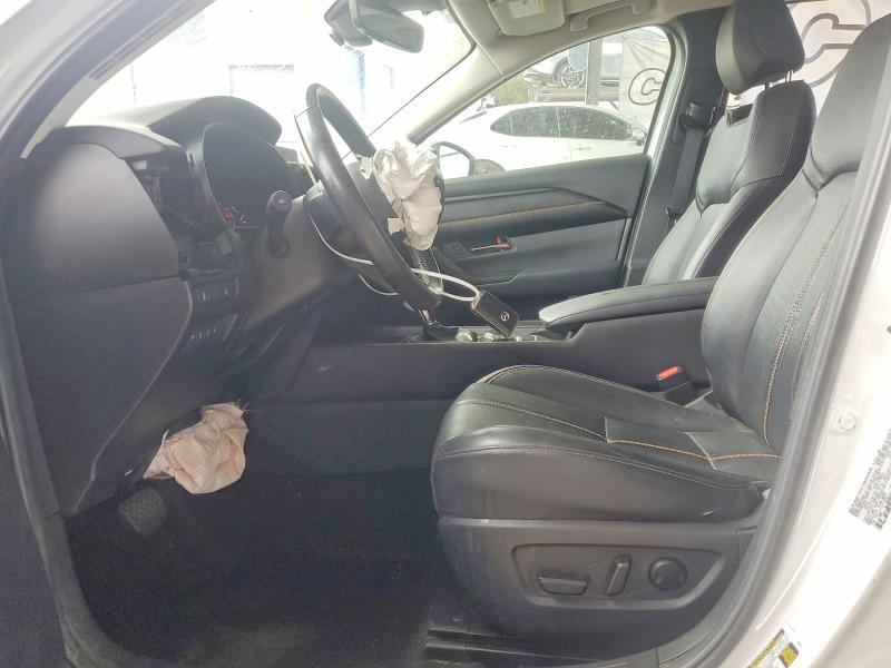 2023 Mazda Cx-50 VIN 7MMVABEM6PN152517 COPART salvage auction — FRONT END, CA - SALVAGE CERTIFICATE, sold $7,900 on 2026-08-25 (photo 7)