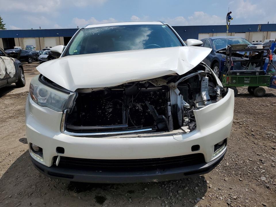 2016 Toyota VIN 5TDDKRFH4GS267744 COPART salvage auction — FRONT END, Mi - Certificate Of Title, sold $9,800 on 2026-07-14 (photo 5)