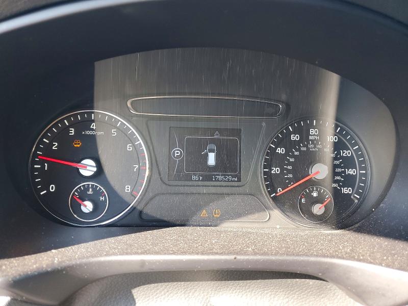 2016 Kia Sorento VIN 5XYPG4A5XGG162444 COPART salvage auction — NORMAL WEAR, Sc - Certificate Of Title, sold $1,800 on 2026-08-03 (photo 9)
