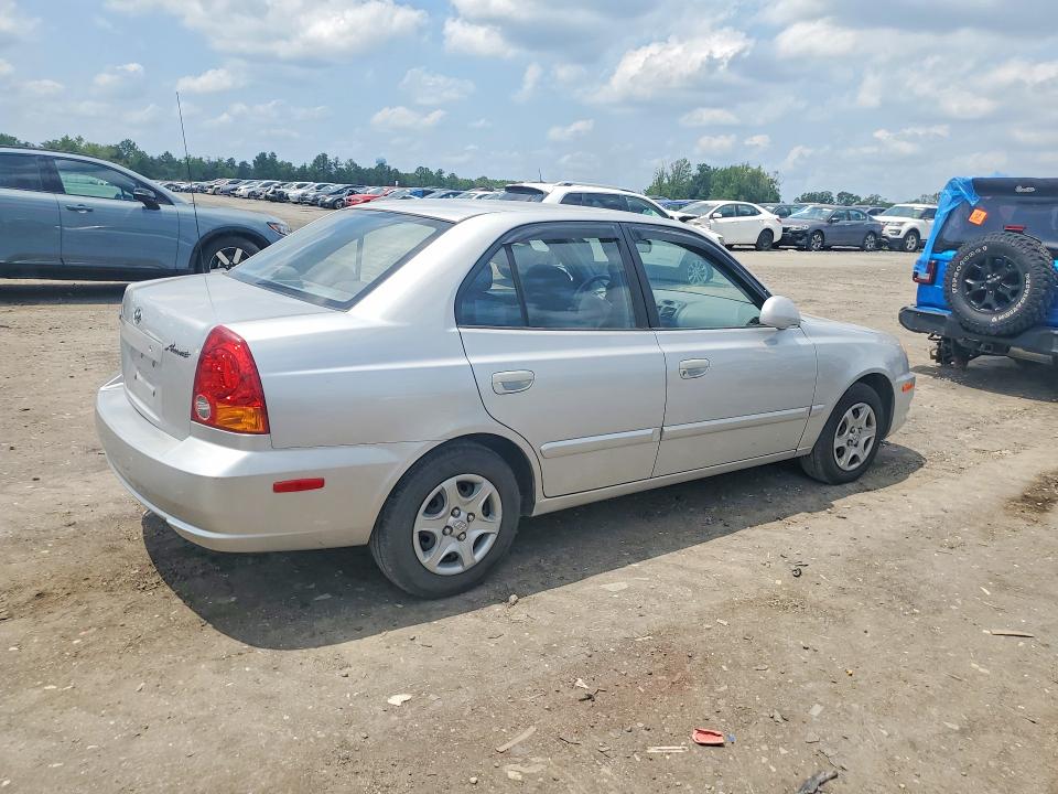 2004 Hyundai Accent VIN KMHCG45C24U552287 COPART salvage auction — FRONT END, Va - Cert Of Title - Salvage, sold $200 on 2026-07-15 (photo 3)