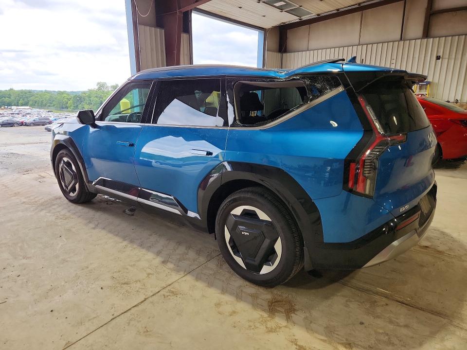 2024 Kia Ev9 VIN KNDADFS56R6046608 COPART salvage auction — ALL OVER, Pa - Certificate Of Salvage, sold $16,900 on 2026-08-28 (photo 2)