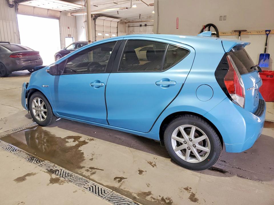2015 Toyota Prius c VIN JTDKDTB39F1098695 COPART salvage auction — FRONT END, Pa - Certificate Of Salvage, sold $125 on 2026-07-30 (photo 2)