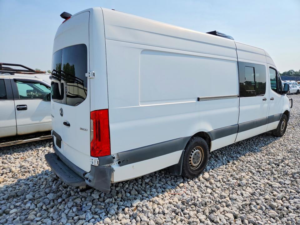 2019 Mercedes-benz Sprinter VIN WD4PF1CD9KP186218 COPART salvage auction — MECHANICAL, Fl - Certificate Of Title (P), sold $13,100 on 2026-07-28 (photo 3)