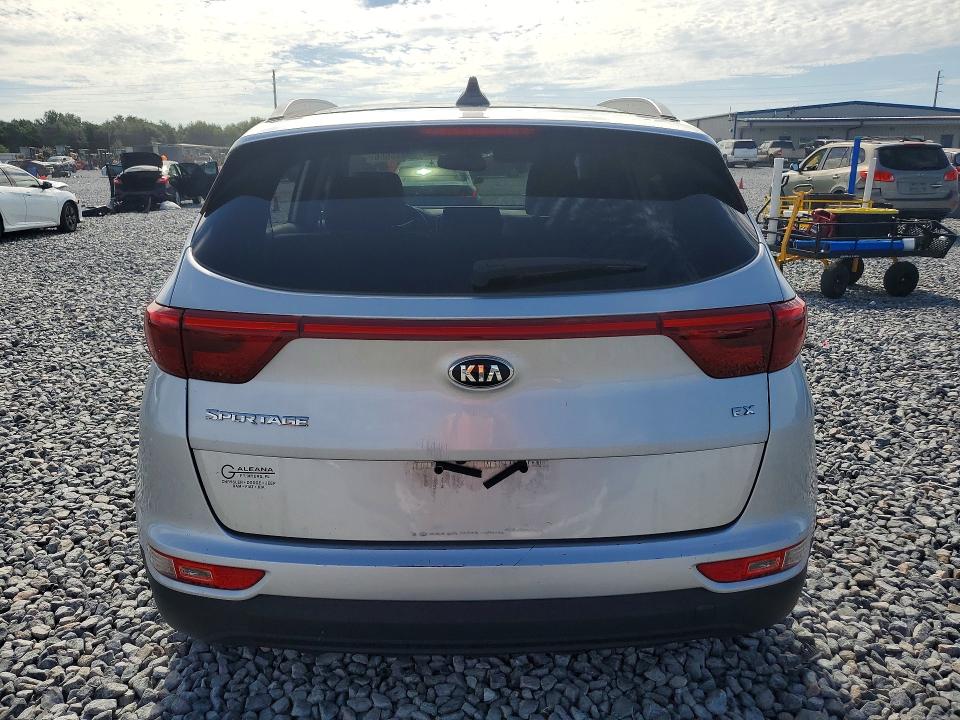2017 Kia VIN KNDPN3ACXH7215544 COPART salvage auction — SIDE, Fl - Cert Of Title Slvg Rebuildable, sold $3,100 on 2026-07-17 (photo 6)