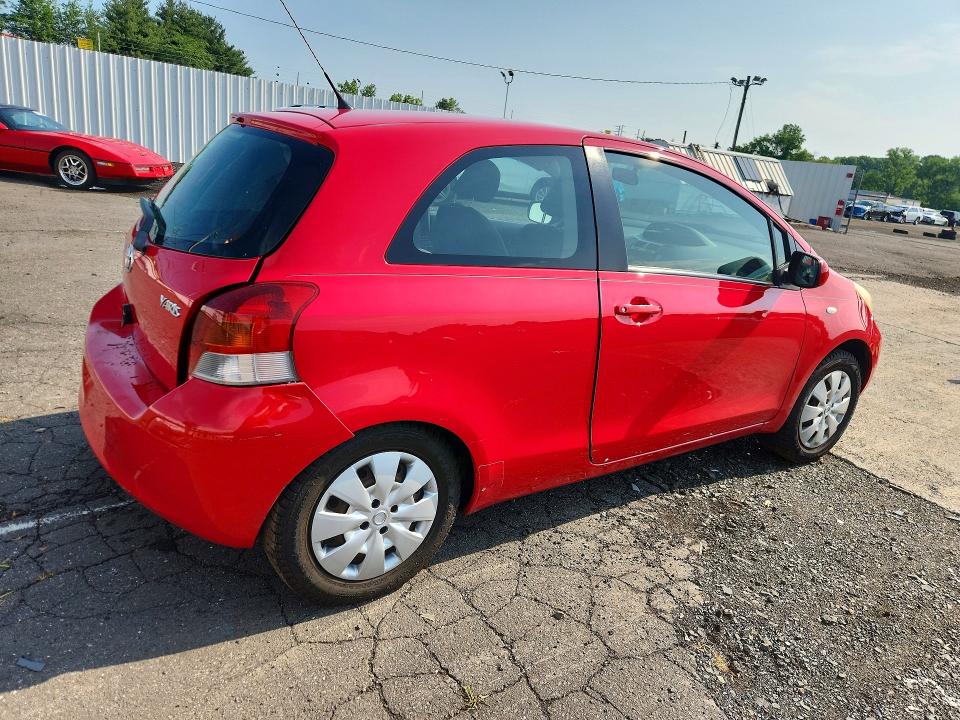 2010 Toyota Yaris VIN JTDJT4K33A5324204 COPART salvage auction — SIDE, CT - CERT OF TITLE-SALVAGE, sold $525 on 2026-07-24 (photo 3)