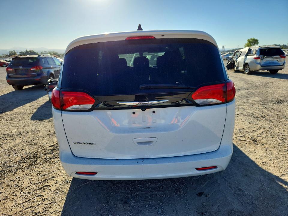 2022 Chrysler Voyager VIN 2C4RC1CG1NR159250 COPART salvage auction — FRONT END, Ca - Salvage Certificate, sold $3,350 on 2026-08-28 (photo 6)