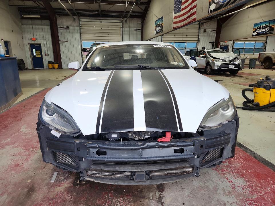 2014 Tesla Model s VIN 5YJSA1H25EFP64856 COPART salvage auction — FRONT END, Ny - Mv-907A Salvage Certificate, sold $4,100 on 2026-07-27 (photo 5)
