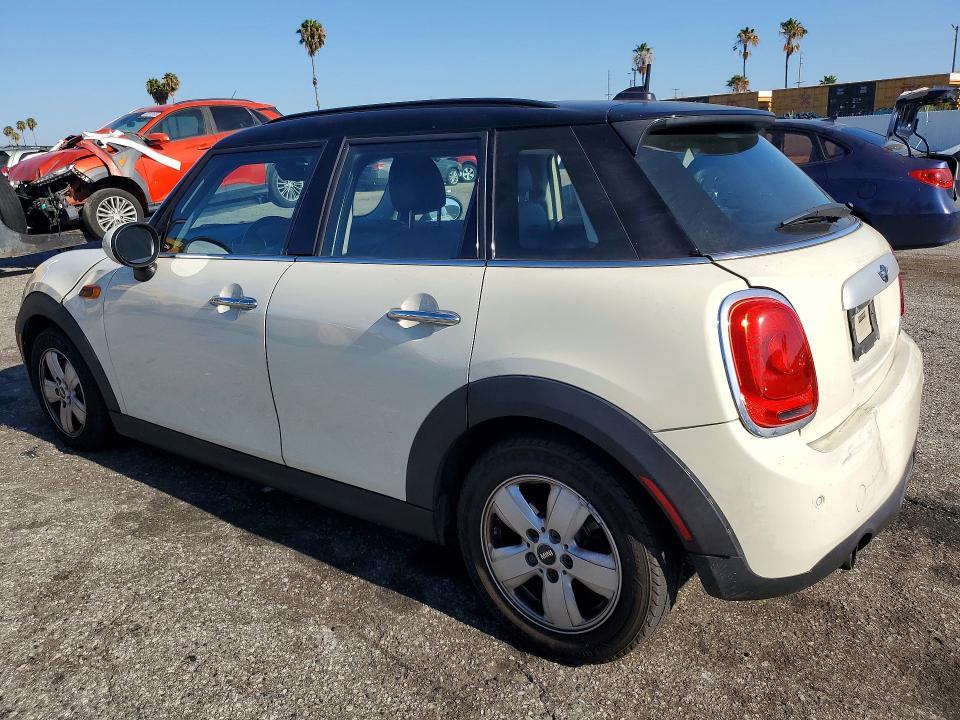 2015 Mini Cooper VIN WMWXS5C57FT834073 COPART salvage auction — FRONT END, CA - SALVAGE CERTIFICATE, sold $650 on 2026-10-23 (photo 2)