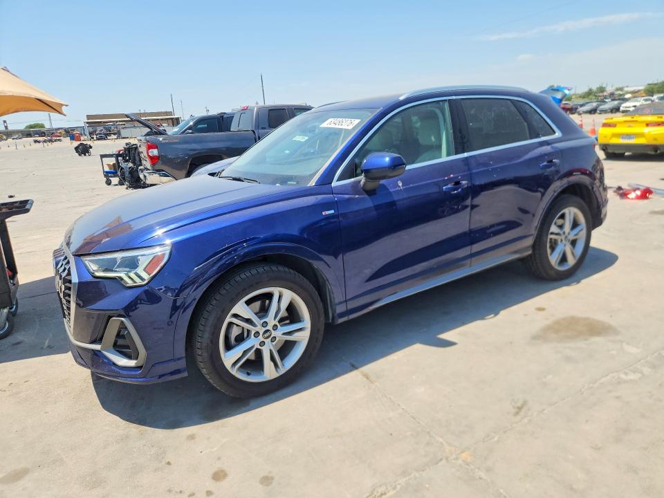 2021 Audi Q3 VIN WA1EECF39M1098949 — COPART salvage auction photo