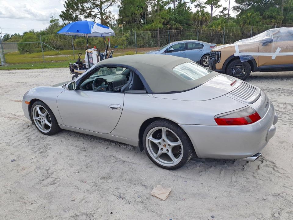2004 Porsche 911 VIN WP0CA29974S651708 COPART salvage auction — WATER/FLOOD, Fl - Certificate Of Destruction, sold $2,050 on 2026-07-29 (photo 2)