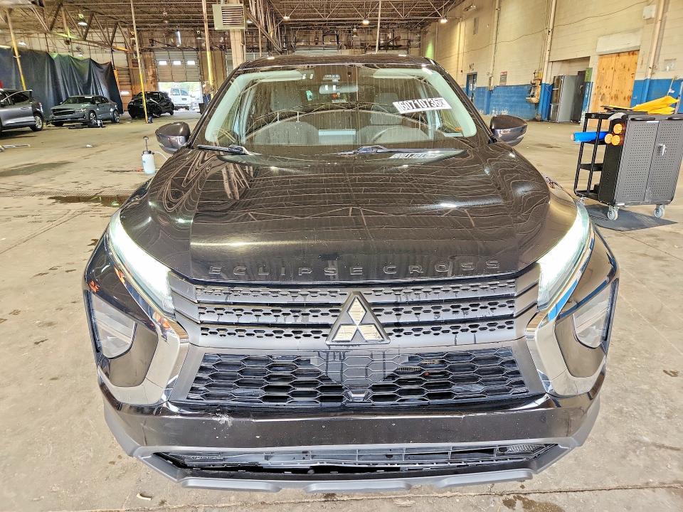 2022 Mitsubishi Eclipse cross VIN JA4ATVAA1NZ061211 COPART salvage auction — MECHANICAL, FL - CERTIFICATE OF TITLE, sold $2,950 on 2026-07-27 (photo 5)