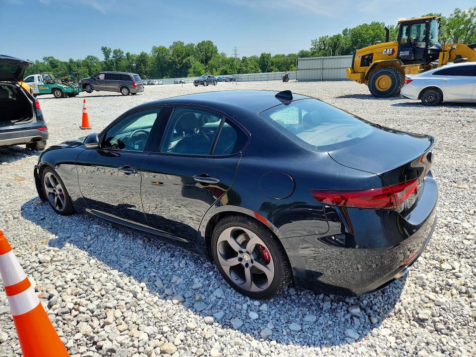 2018 Alfa romeo Giulia VIN ZARFAEBN9J7567626 COPART salvage auction — FRONT END, Oh - Certificate Of Title, sold $2,900 on 2026-09-04 (photo 2)