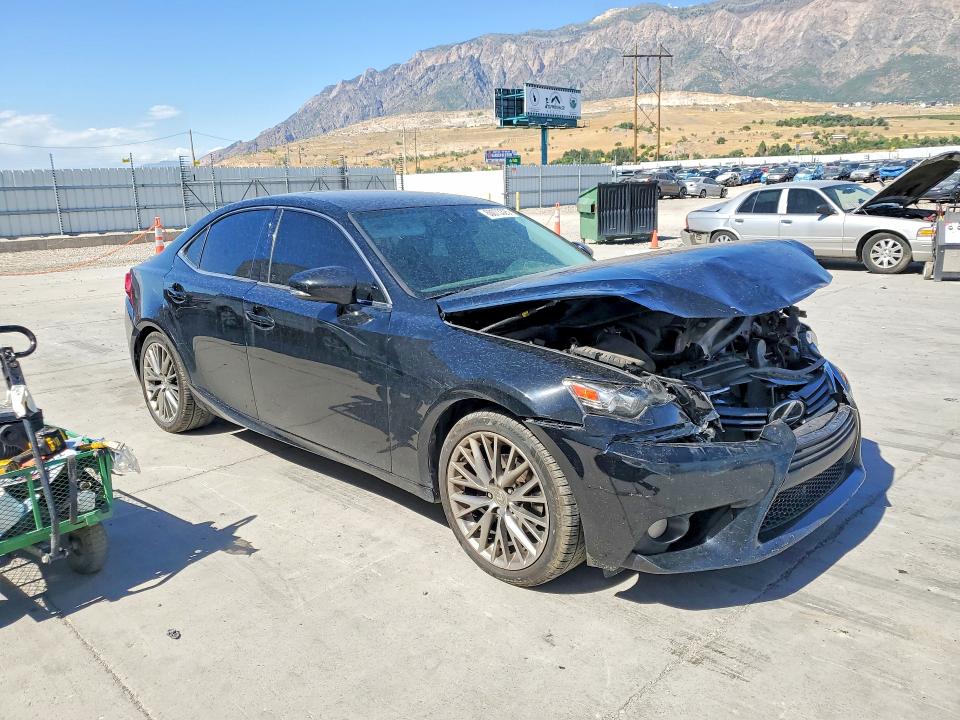 2014 Lexus Is VIN JTHCF1D21E5013846 COPART salvage auction — FRONT END, Ut - Salvage Certificate, sold $450 on 2026-08-31 (photo 4)