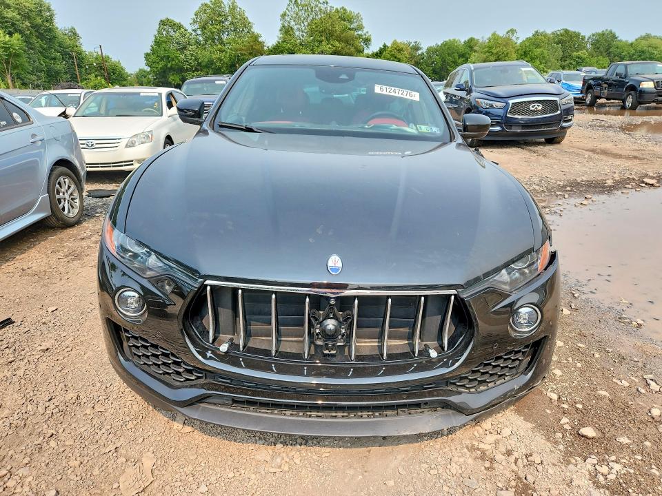 2018 Maserati Levante VIN ZN661XUA4JX277499 COPART salvage auction — SIDE, Pa - Certificate Of Salvage, sold $6,100 on 2026-08-10 (photo 5)