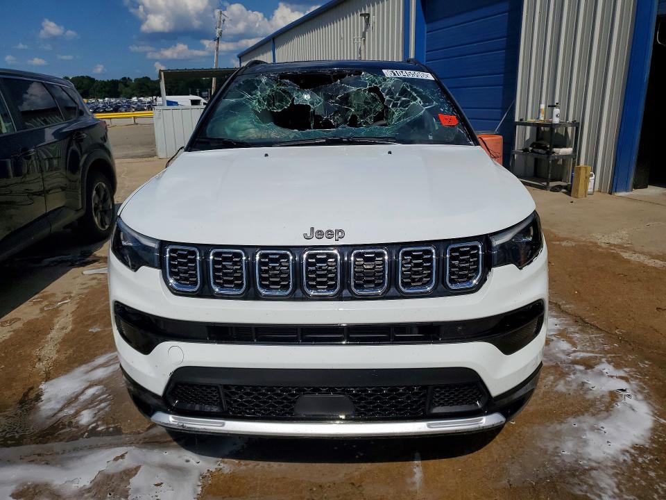 2025 Jeep Compass VIN 3C4NJDCN9ST603925 COPART salvage auction — SIDE, FL - CERT OF TITLE SLVG REBUILDABLE (P), sold $2,050 on 2026-07-27 (photo 5)