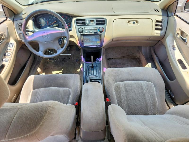 1999 Honda Accord VIN 1HGCG5647XA084517 COPART salvage auction — MINOR DENT/SCRATCHES, AL - CERTIFICATE OF TITLE (P), sold $600 on 2026-08-03 (photo 8)