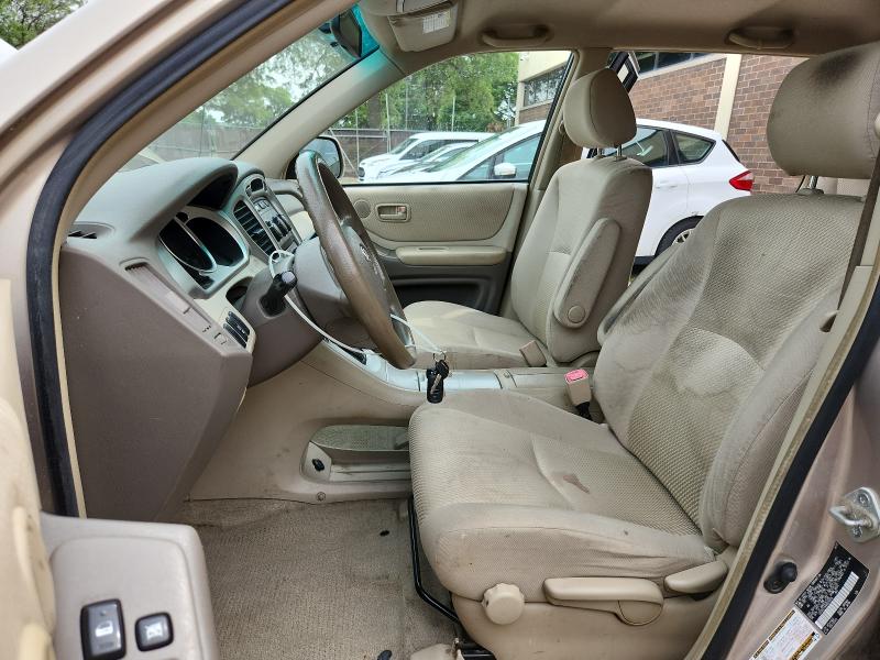 2004 Toyota Highlander VIN JTEDD21A440075004 COPART salvage auction — MECHANICAL, In - Certificate Of Title, sold $1,100 on 2026-07-27 (photo 7)