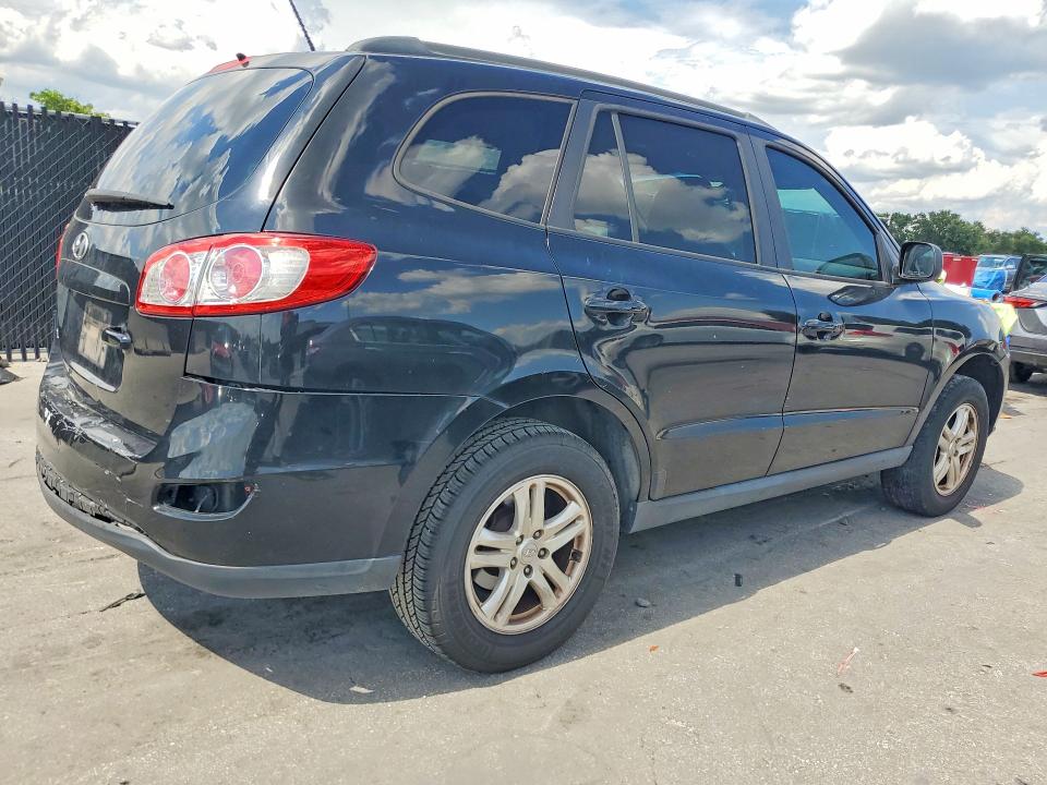 2012 Hyundai Santa fe VIN 5XYZG3AB8CG164759 COPART salvage auction — REAR END, Fl - Cert Of Title Slvg Rebuildable, sold $40 on 2026-07-30 (photo 3)