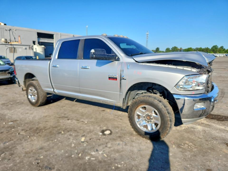 2012 Dodge Ram VIN 3C6UD5DL1CG236526 COPART salvage auction — FRONT END, Salvage Title, sold $9,500 on 2026-09-30 (photo 4)
