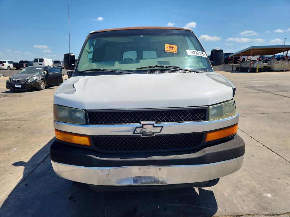 2007 Chevrolet Expresso VIN 1GAHG39U371101665 COPART salvage auction — FRONT END, TX - SALVAGE VEHICLE TITLE (P), sold $2,050 on 2026-07-09 (photo 5)