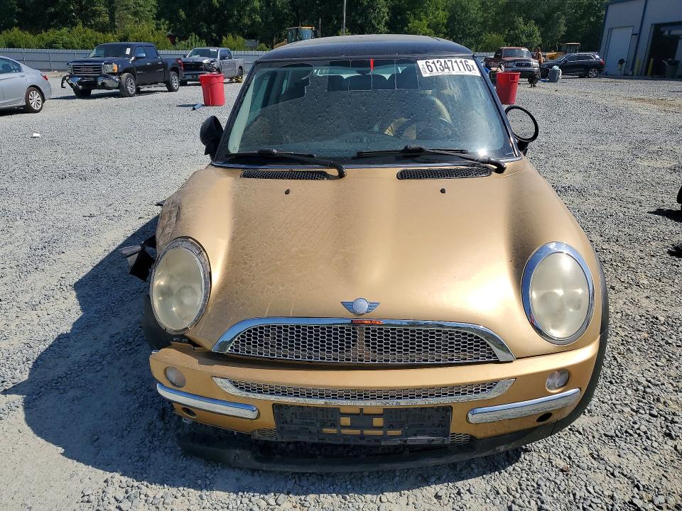 2004 Mini Cooper VIN WMWRC334X4TJ53338 COPART salvage auction — FRONT END, Nc - Salvage Certificate Of Title, sold $350 on 2026-08-20 (photo 5)