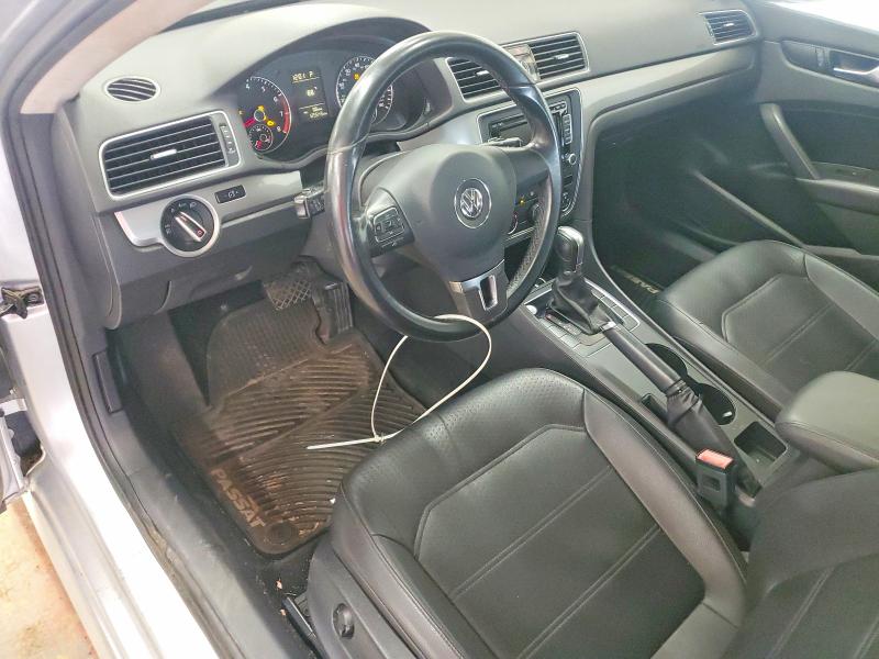 2015 Volkswagen Passat VIN 1VWAT7A36FC094242 COPART salvage auction — DAMAGE HISTORY, Mi - Dlr Only - Cln Ttl Exceeds 25%, sold $475 on 2026-08-12 (photo 8)