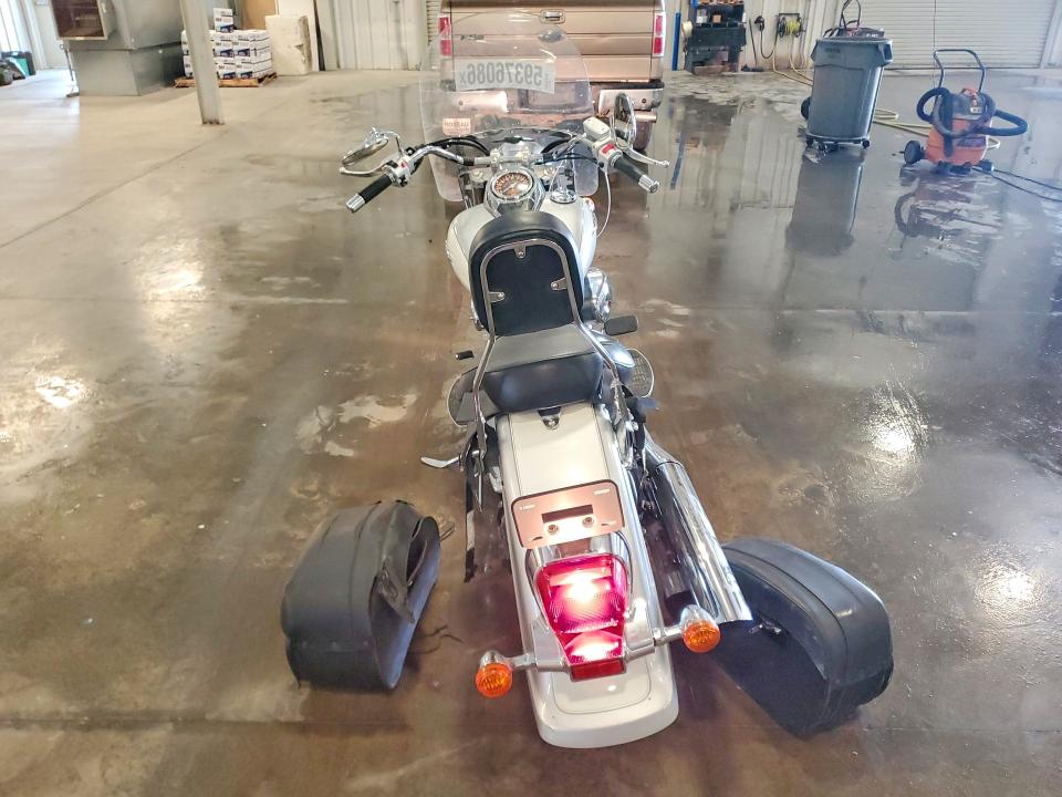2007 Suzuki Vl 800 volusia VIN JS1VS55A372109236 COPART salvage auction — FRONT END, Mn - Cert Of Title-Prior Salvage, sold $125 on 2026-07-30 (photo 4)