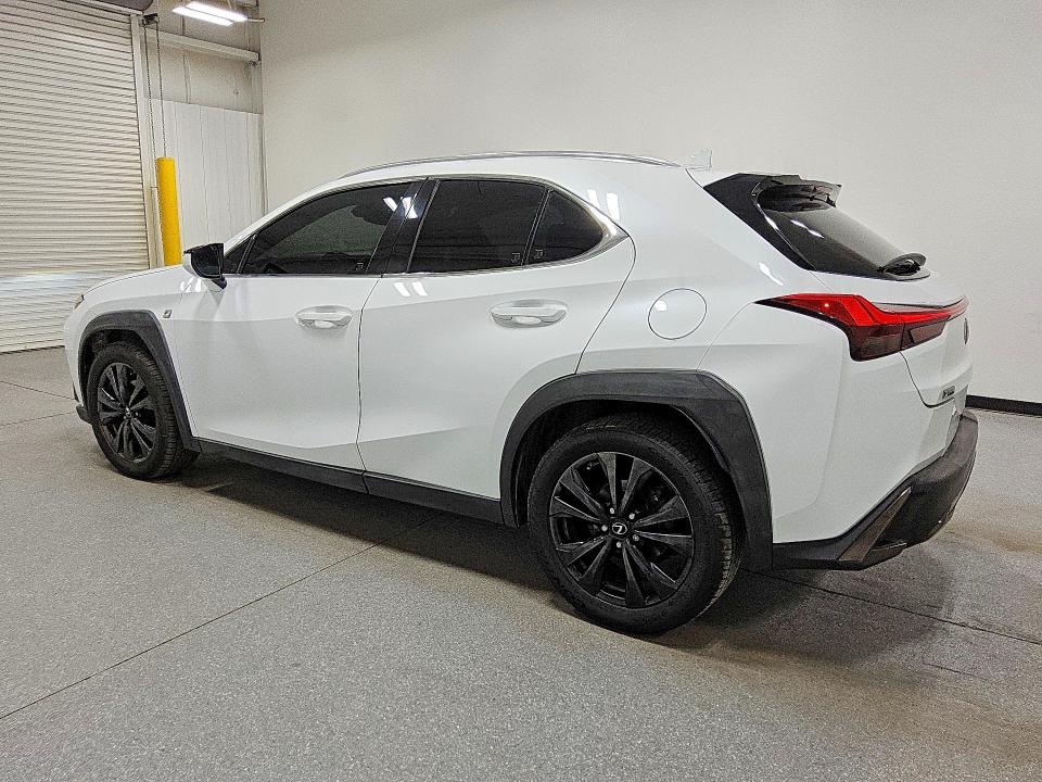 2019 Lexus Ux VIN JTHY3JBH1K2007158 COPART salvage auction — NORMAL WEAR, CA - CERTIFICATE OF TITLE, sold $15,300 on 2026-07-30 (photo 2)