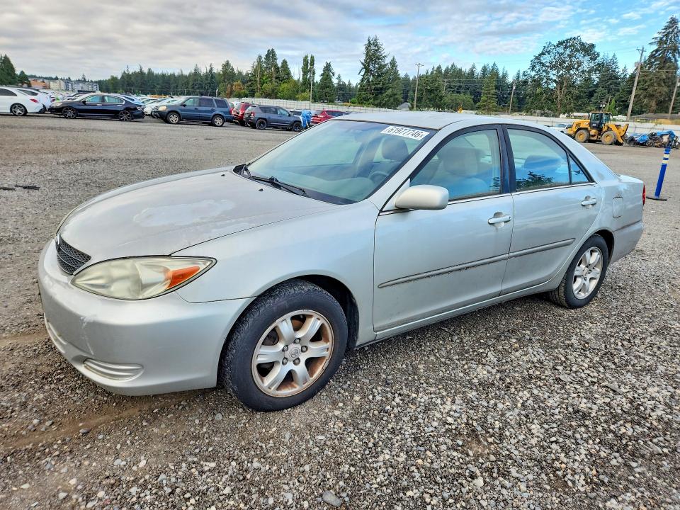 2002 Toyota Camry VIN JTDBE32K420052504 COPART salvage auction — REAR END, WA - CERT OF OWNERSHIP-REBUILT, sold $600 on 2026-07-31 (photo 1)