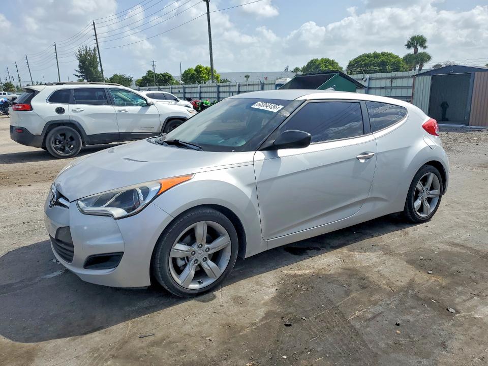 2015 Hyundai Veloster VIN KMHTC6AD1FU228546 COPART salvage auction — DAMAGE HISTORY, Fl - Cert Of Title-Flood & Rebuilt, sold $850 on 2026-07-29 (photo 1)