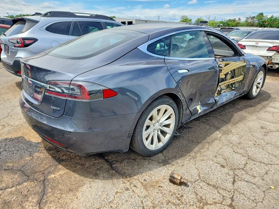 2018 Tesla Model s VIN 5YJSA1E25JF272018 COPART salvage auction — SIDE, CT - CERT OF TITLE-SALVAGE, sold $6,200 on 2026-07-14 (photo 3)