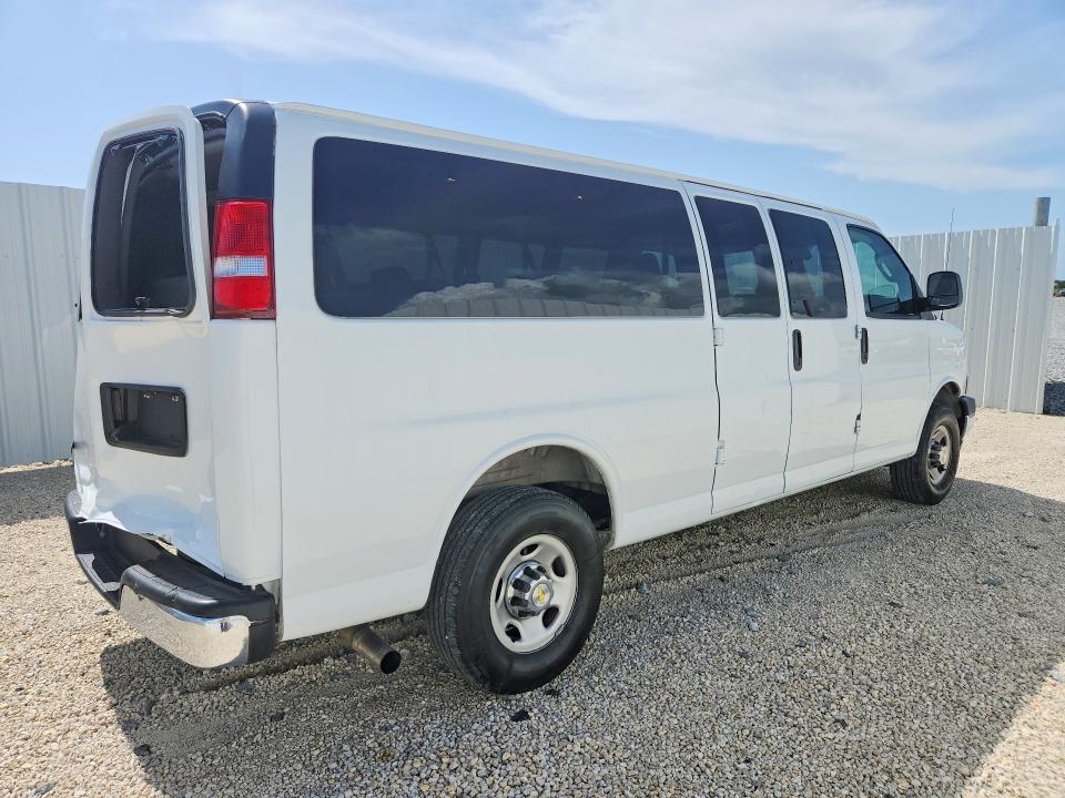 2025 Chevrolet Express 3500 VIN 1GAZGPF78S1100420 COPART salvage auction — REAR END, Fl - Certificate Of Title (P), sold $25,500 on 2026-08-03 (photo 3)