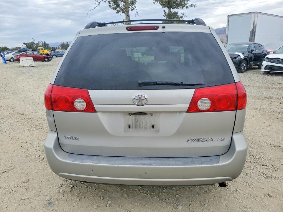 2006 Toyota Sienna VIN 5TDZA23C66S577059 COPART salvage auction — FRONT END, CA - SALVAGE CERTIFICATE, sold $90 on 2026-07-28 (photo 6)